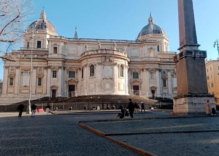 Private By An Italian Family - A Unique Experience Close To Colosseum, The Forum And Basilica Saint Mary Major